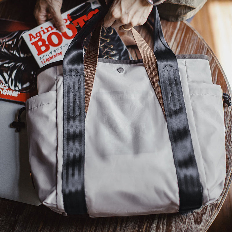 Retro Large Capacity Waterproof Tote Bag Computer Bag