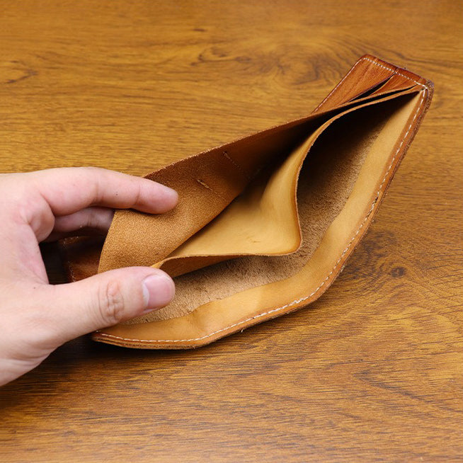Retro Handmade Leather Short Wallet