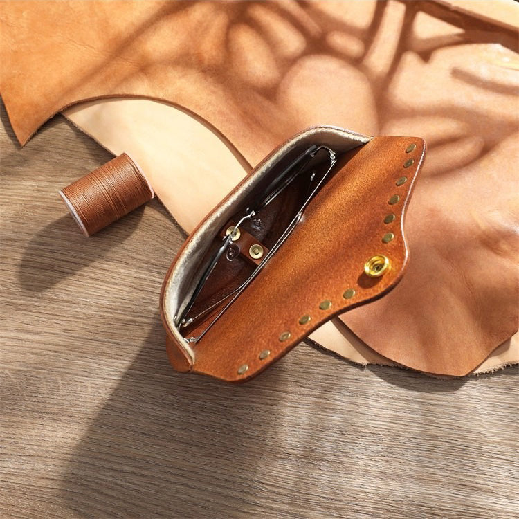 Retro Handmade Leather Glasses Case