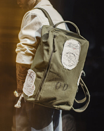 Retro Large Capacity Computer Backpack Travel Hiking Commuter Bucket Backpack