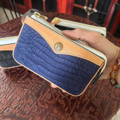 Handmade full-grain vegetable-tanned leather handbags & wallets