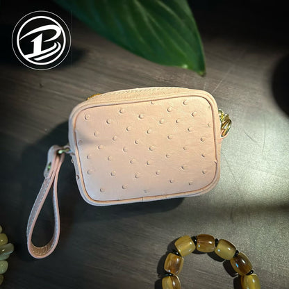 Handmade full-grain vegetable-tanned leather handbags & wallets