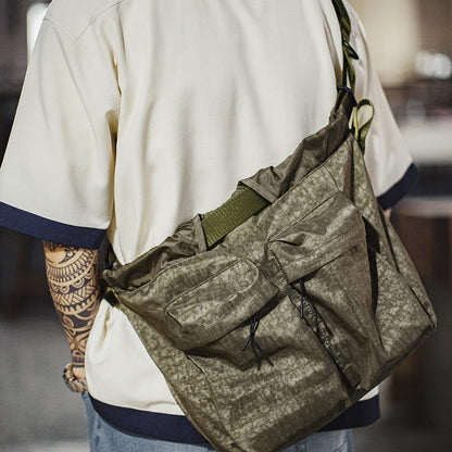 Retro Camouflage Nylon Pilot Helmet Bag Large Capacity Crossbody Bag Handbag