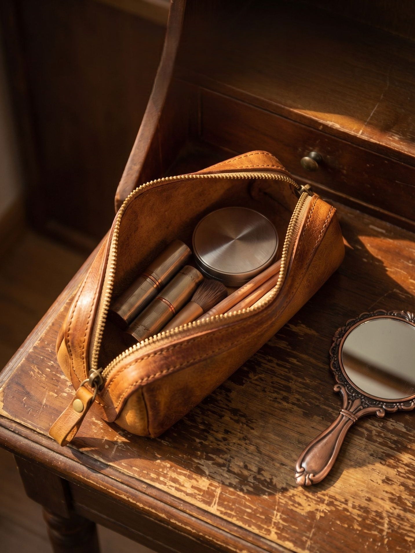 Retro Handmade Leather Pencil Case Travel Storage Bag Cosmetic Bag