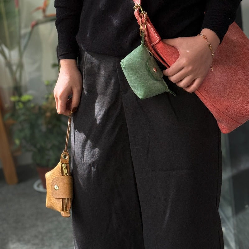 Retro Wax Leather Coin Purse Tanned Leather Lipstick Bag Headphone Bag