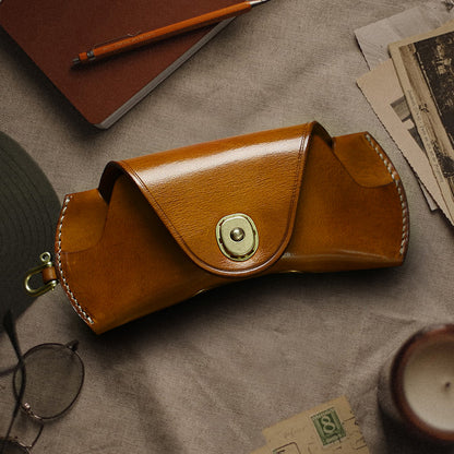 Retro Tanned Leather Glasses Case