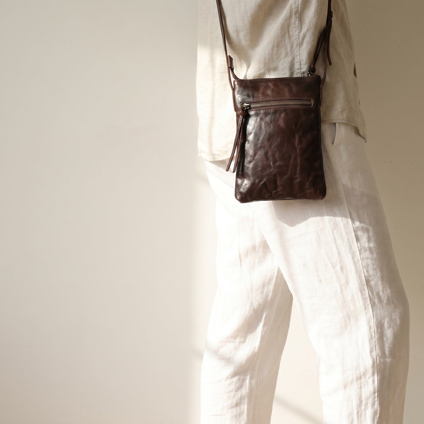 Retro Handmade Tanned Leather Shoulder Bag