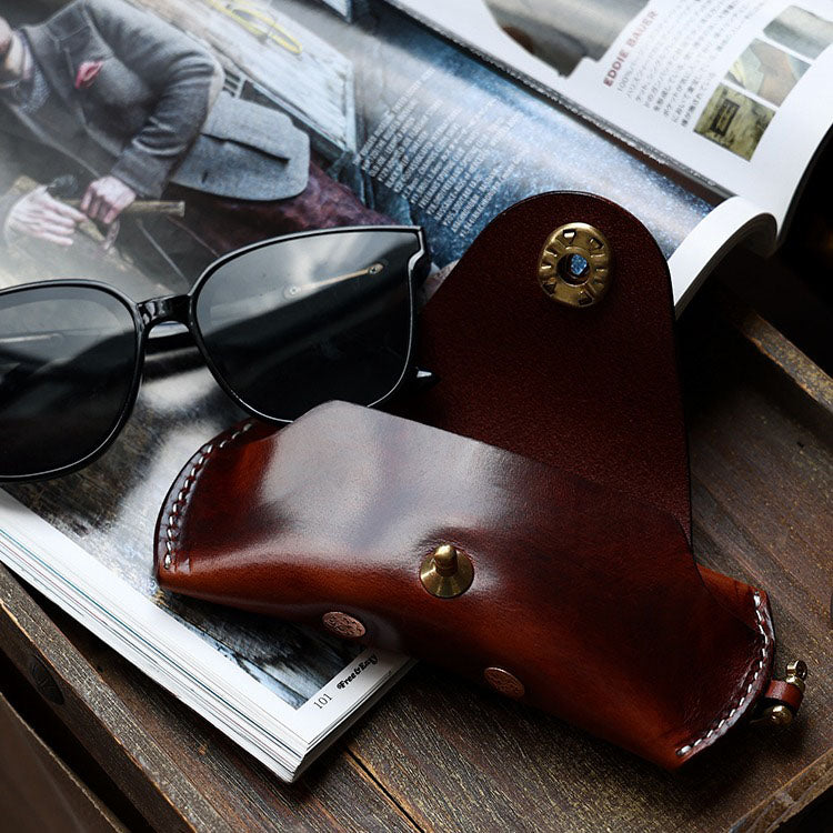 Retro Tanned Leather Glasses Case