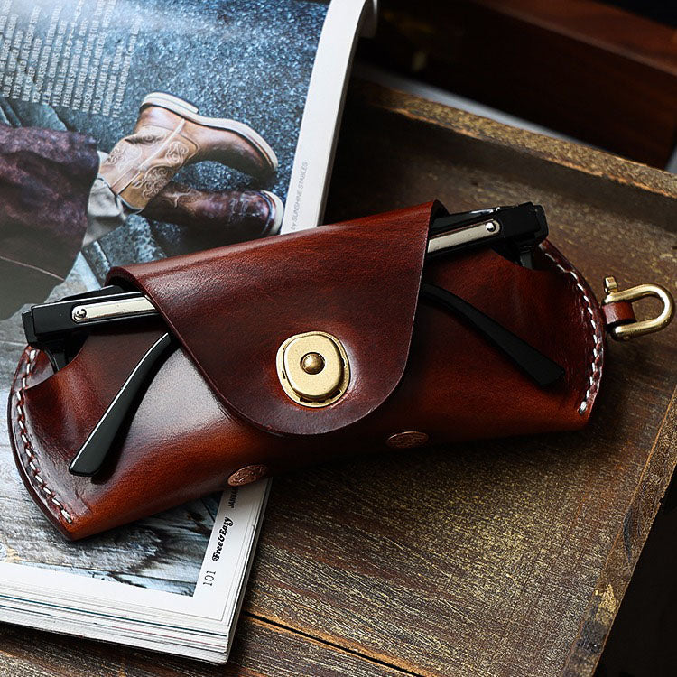 Retro Tanned Leather Glasses Case