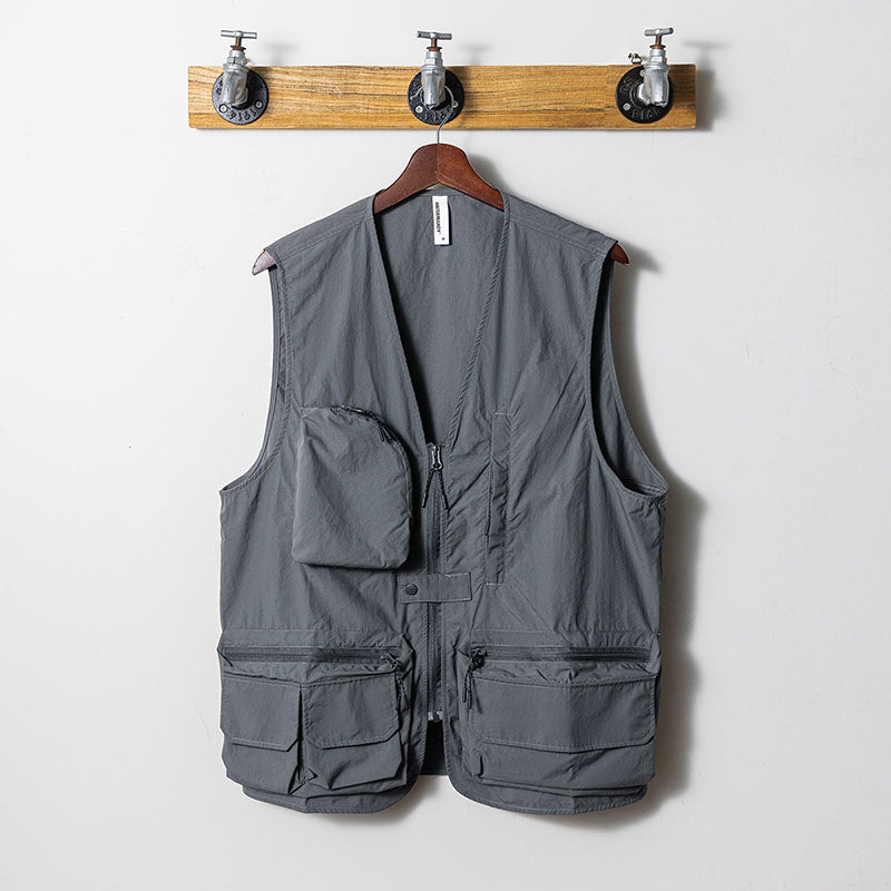 Retro Outdoor Wind-proof Multi-pocket Vest